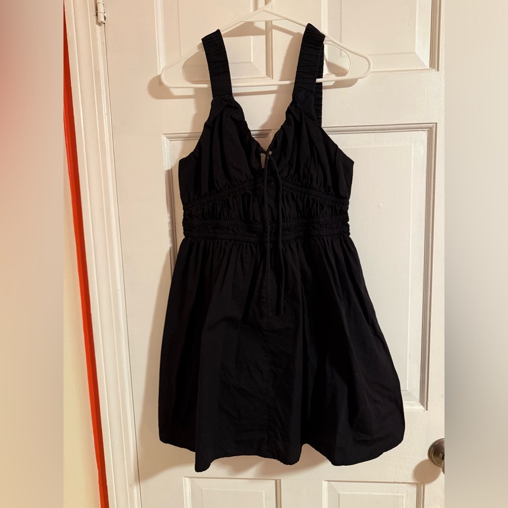 Black Sleeveless Dress